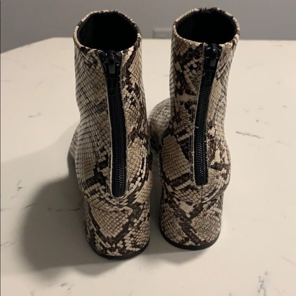 Mango MNG  Snakeskin Ankle Boots EU 37 - Picture 5 of 7
